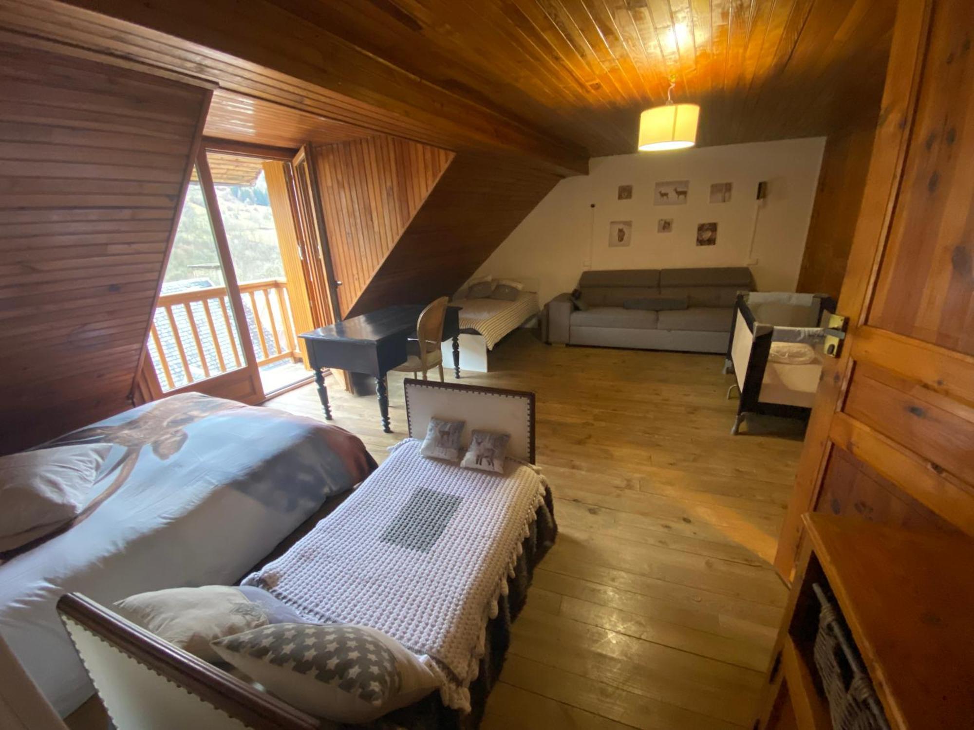 Maison Pyrenees Saint-Aventin Exterior foto